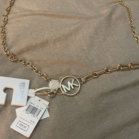 MICHAEL KORS Belt Gold size S/M
MK Logo Stainless Steel Metal Clip
Chain NEW! - Picture 3 of 6